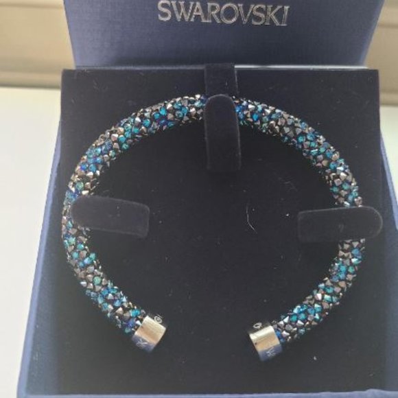 BRAND NWT Authentic Swarovski Blue Crystaldust Cuff Bracelet - Picture 4 of 4